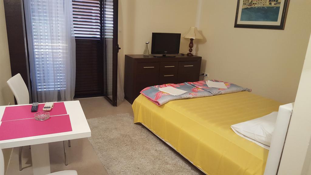 Apartments Grispolis تيفات المظهر الخارجي الصورة