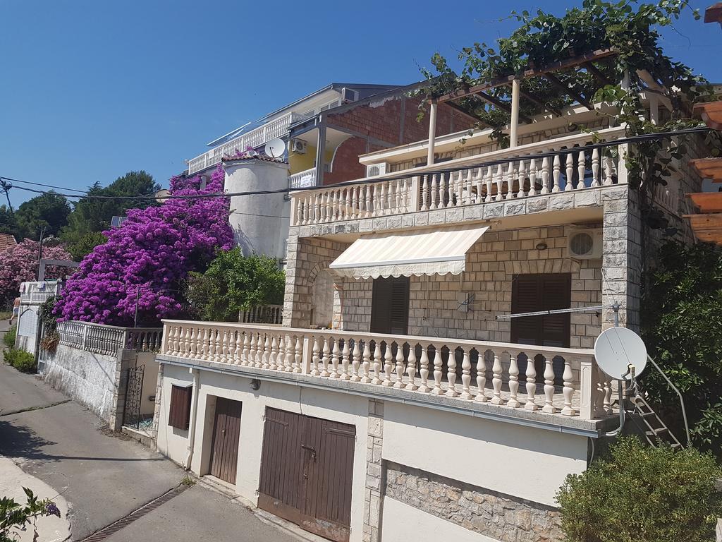 Apartments Grispolis تيفات المظهر الخارجي الصورة